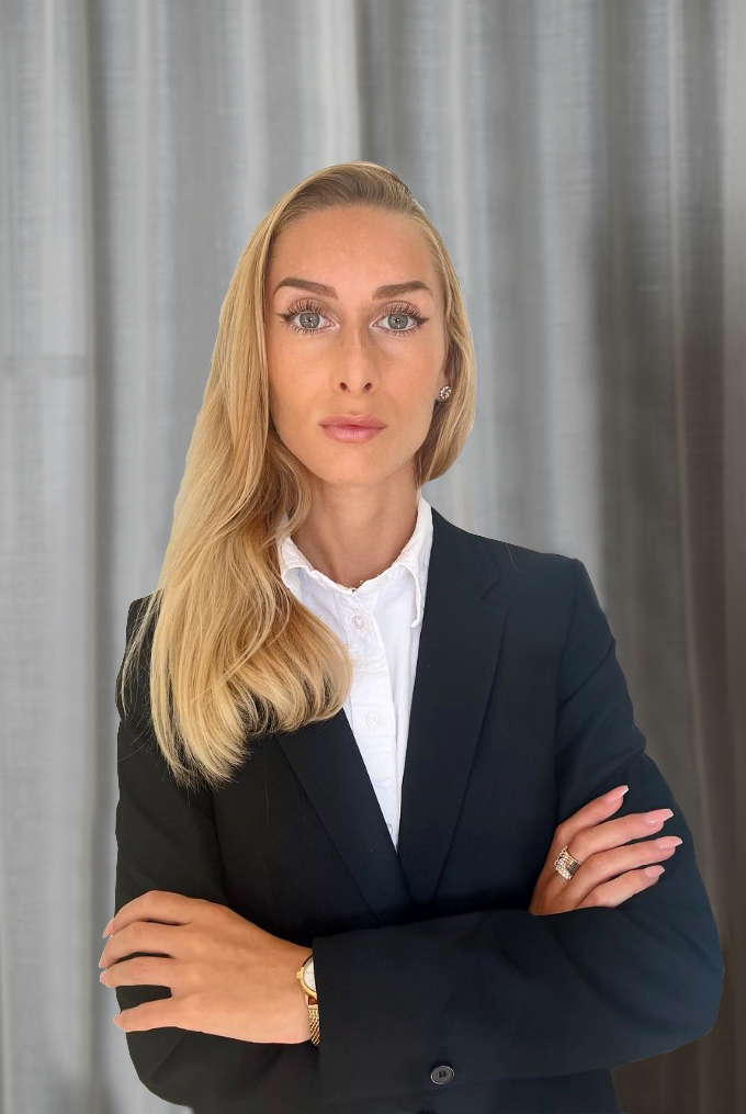 Manuella Demir